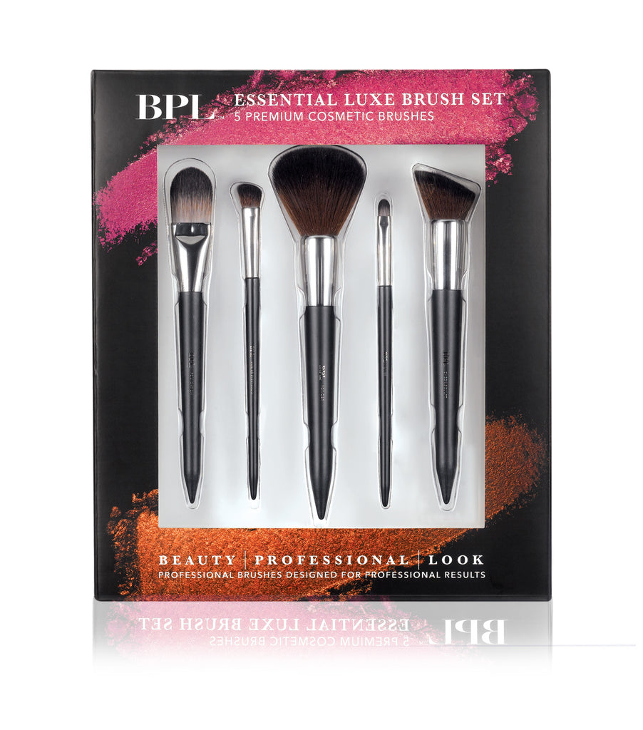 THE ESSENTIAL LUXE BRUSH SET