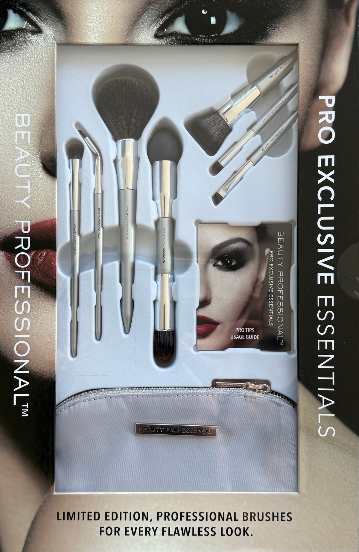 NEW PRO ESSENTIALS: A FULL AND TRAVEL-SIZED BRUSH SET
