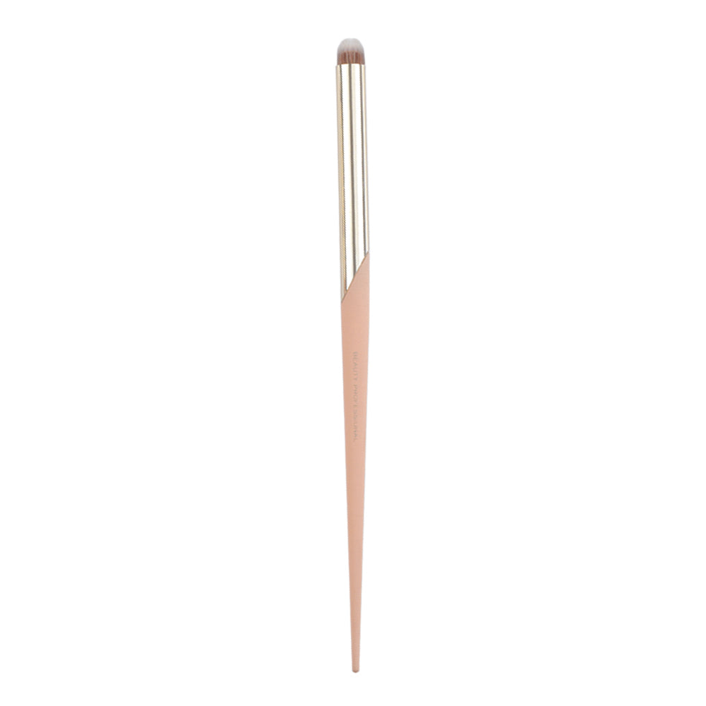 Flawless Glow Collection: Dome Smudger Brush